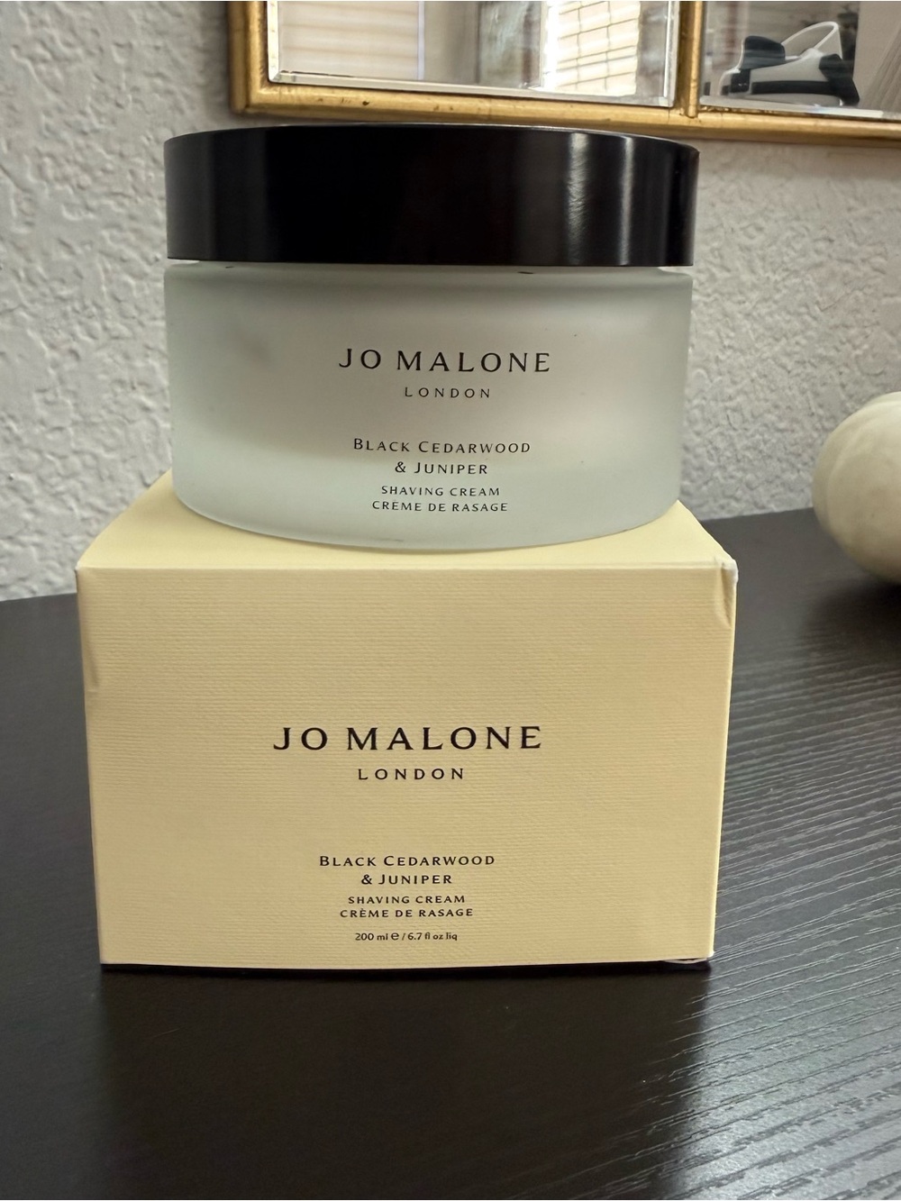 Jo Malone black cedarwood&juniper shaving cream